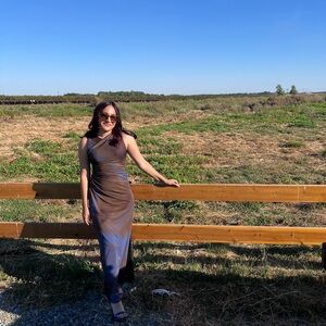 Meet your Posher, Isabela